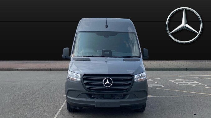 Mercedes-Benz Sprinter 315Cdi L2 Diesel Rwd 3.5t H2 Pro Van 9G-Tronic - Image 7